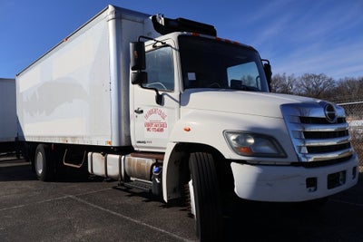 2013 Hino Box Truck 338