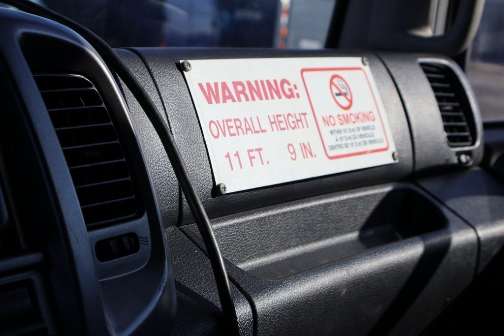 2013 Hino Box Truck 338