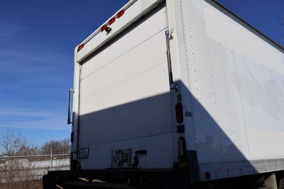 2013 Hino Box Truck 338