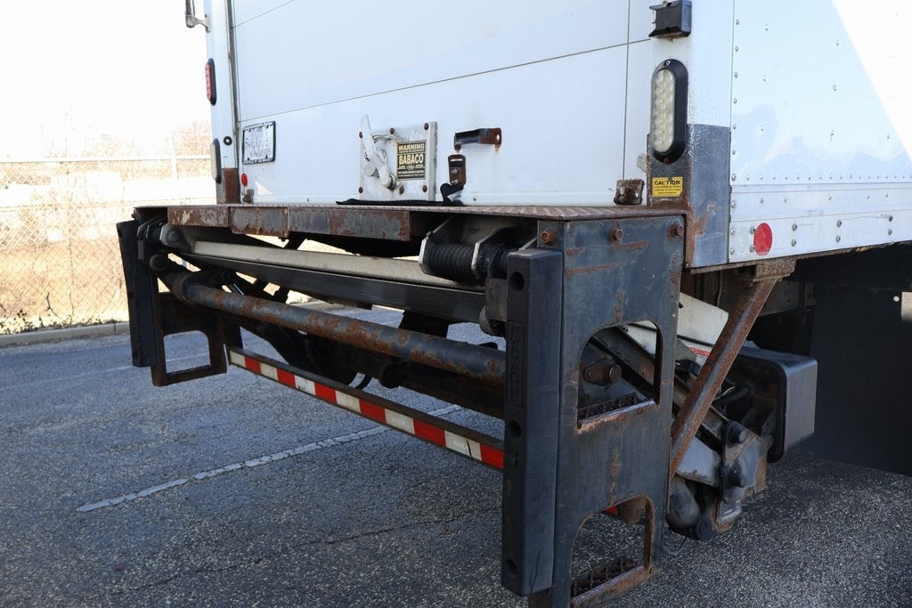 2013 Hino Box Truck 338