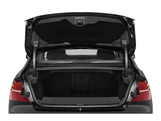 2024 Volvo S60 B5 Core Dark Theme