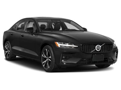 2024 Volvo S60 B5 Core Dark Theme