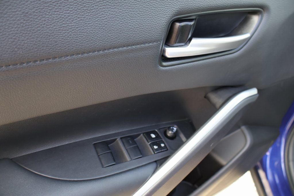 2023 Toyota Corolla Cross Hybrid SE