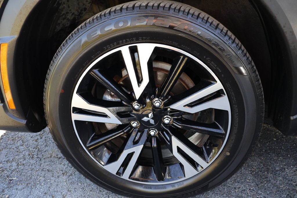 2026 Mitsubishi Eclipse Cross Base