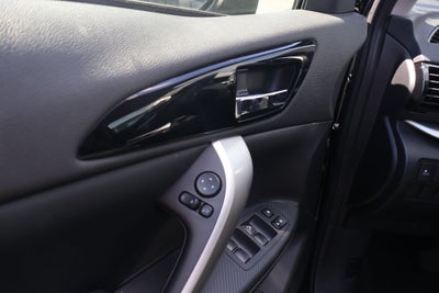 2025 Mitsubishi Eclipse Cross Base