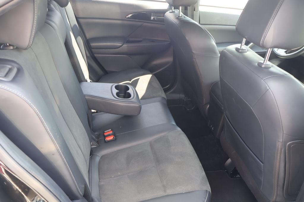 2025 Mitsubishi Eclipse Cross Base