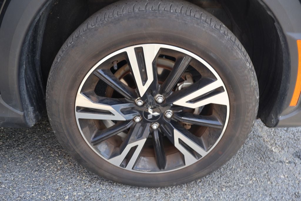 2025 Mitsubishi Eclipse Cross Base