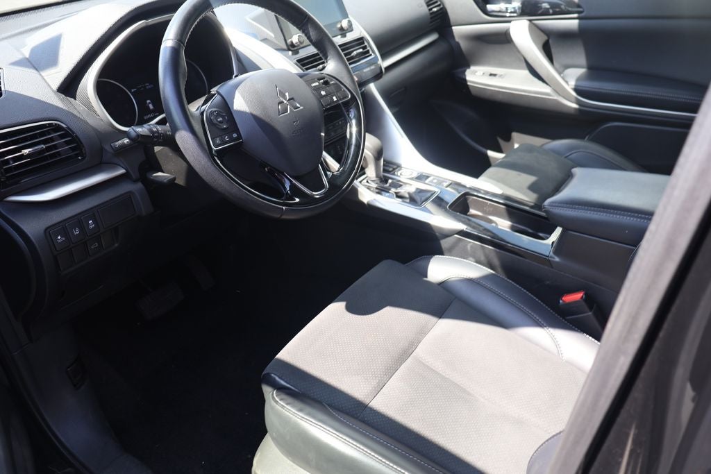 2025 Mitsubishi Eclipse Cross Base
