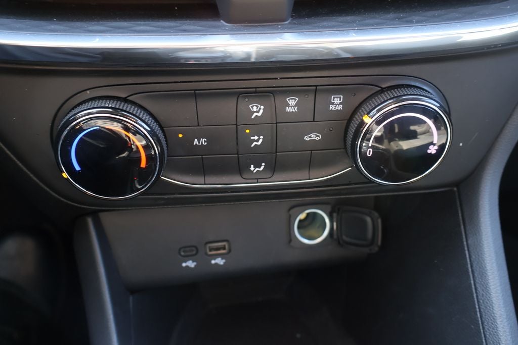 2025 Buick Encore GX Preferred FWD