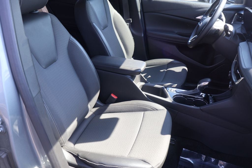 2025 Buick Encore GX Preferred FWD