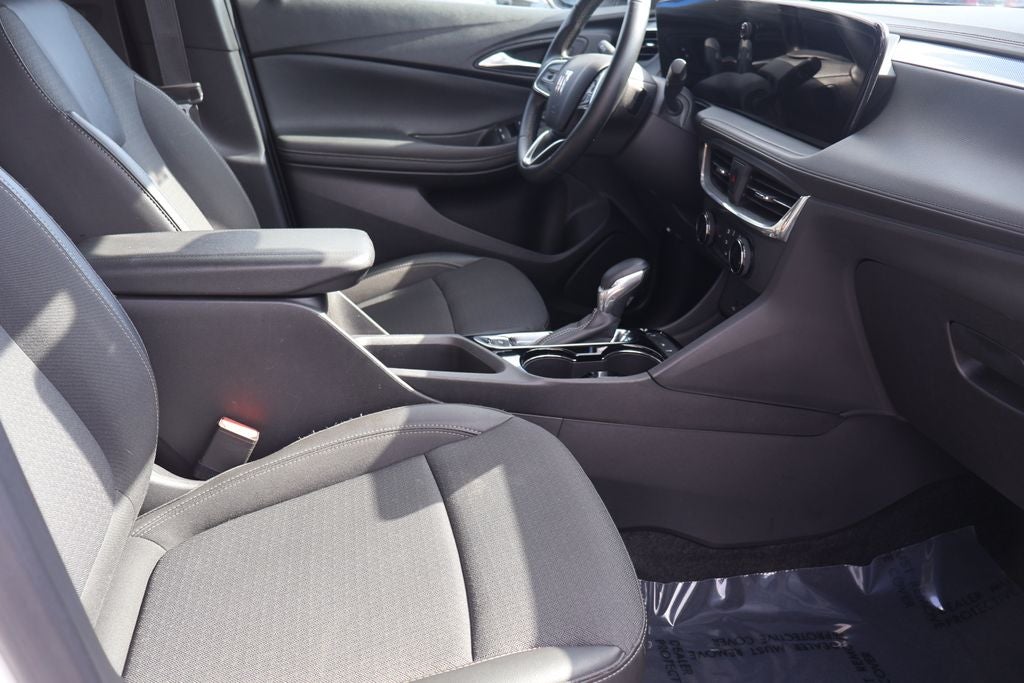 2025 Buick Encore GX Preferred FWD