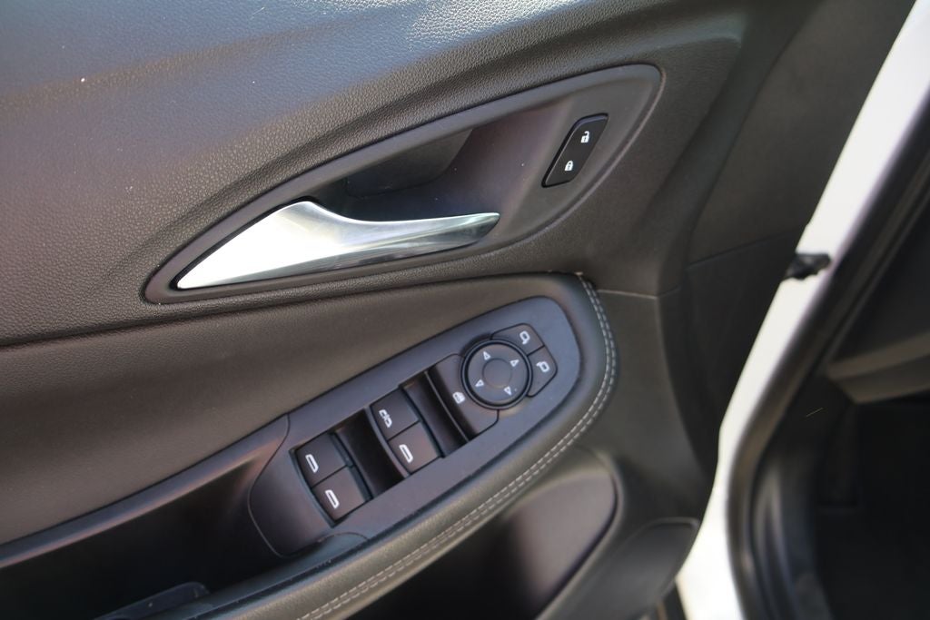 2025 Buick Encore GX Preferred FWD