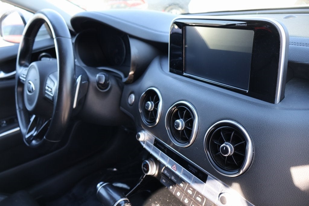 2018 Kia Stinger Base