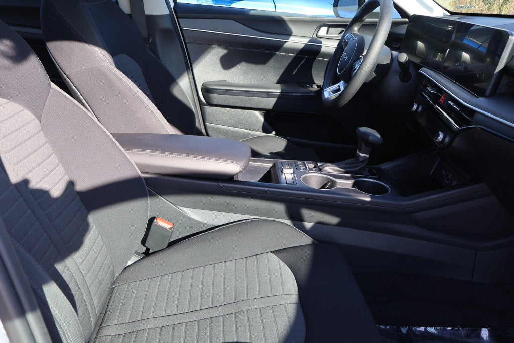 2026 Kia K5 LXS FWD