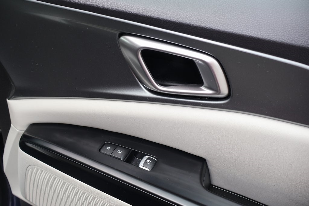 2023 Kia Carnival MPV LX Seat Package