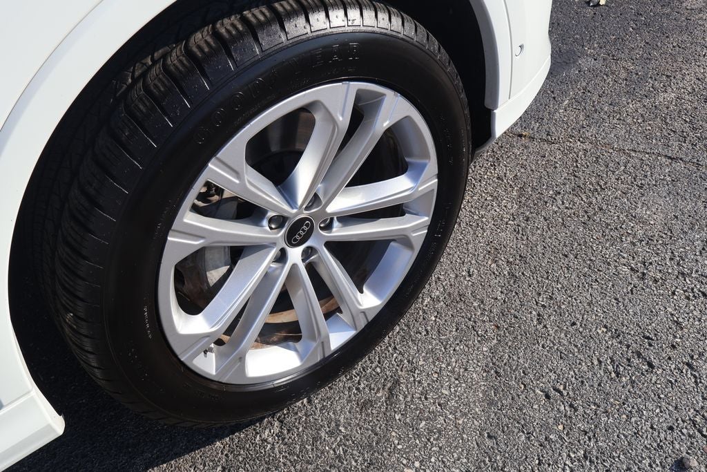 2025 Audi Q7 Premium Plus 55 TFSI quattro Tiptronic