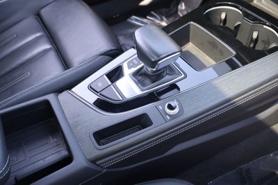 2024 Audi A4 Premium Plus 45 TFSI S line quattro S tronic
