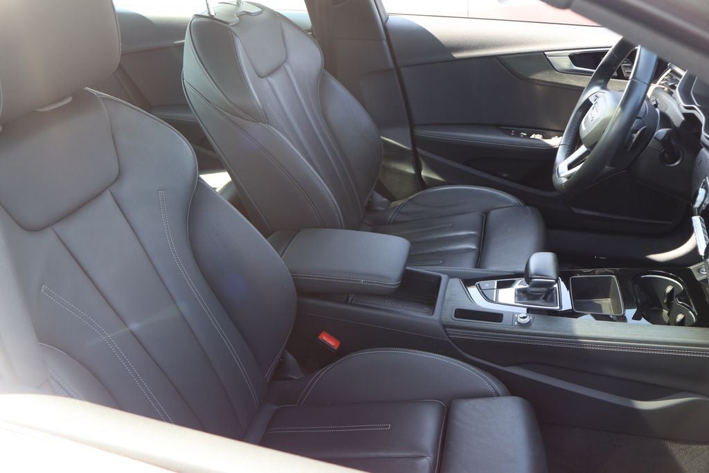 2024 Audi A4 Premium Plus 45 TFSI S line quattro S tronic