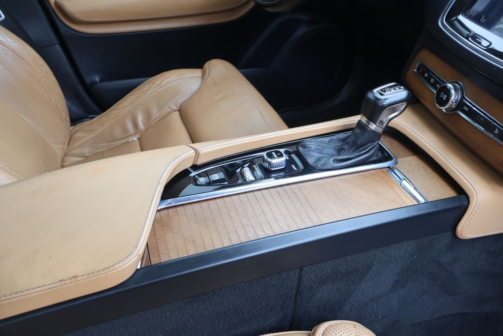 2016 Volvo XC90 T6 Inscription