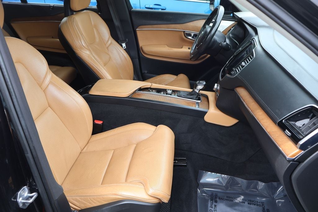2016 Volvo XC90 T6 Inscription