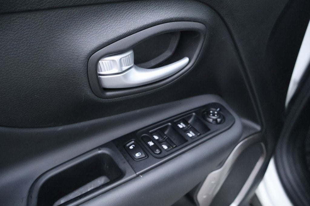 2023 Jeep Renegade Latitude 4x4